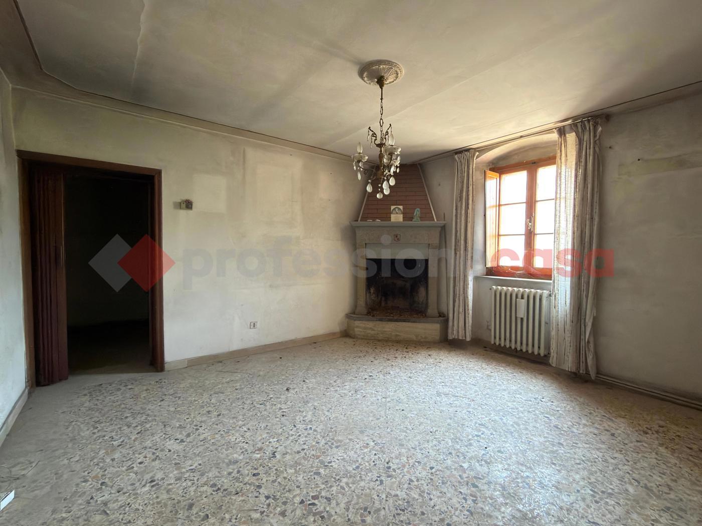 Appartamento da ristrutturare a Arezzo
