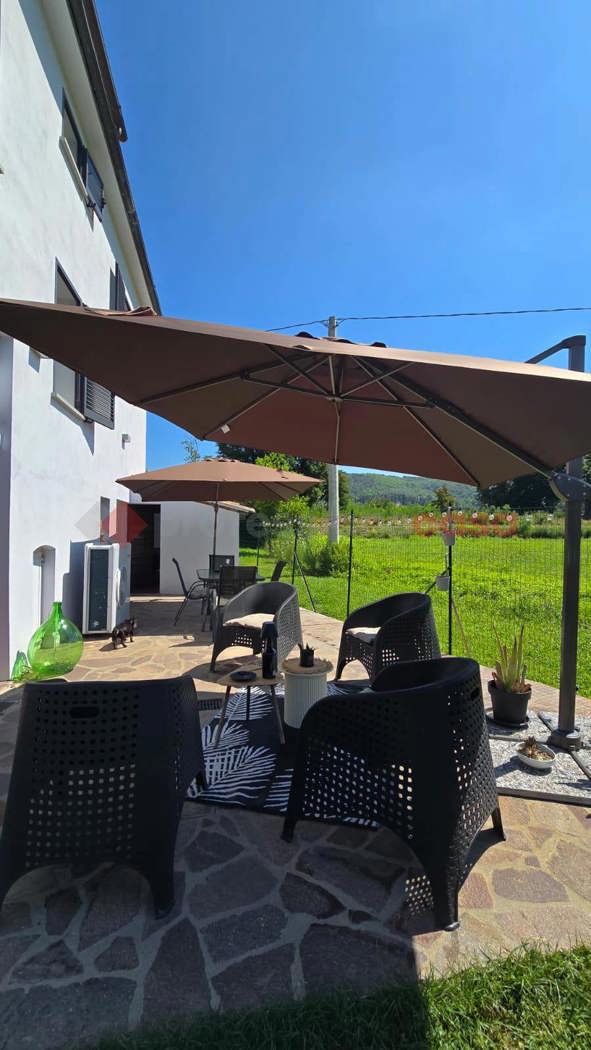 Casa indipendente con giardino a Arezzo