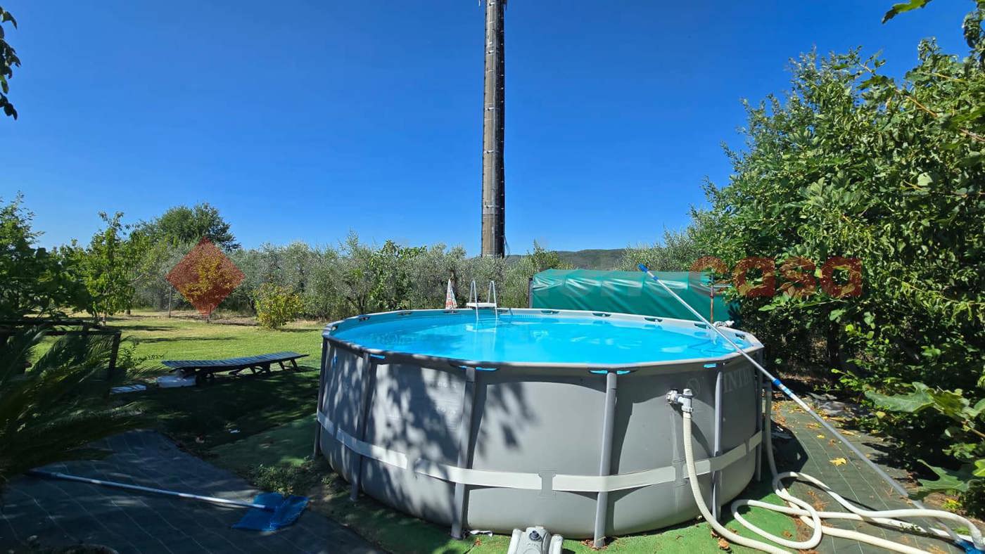 Casa indipendente con giardino a Arezzo