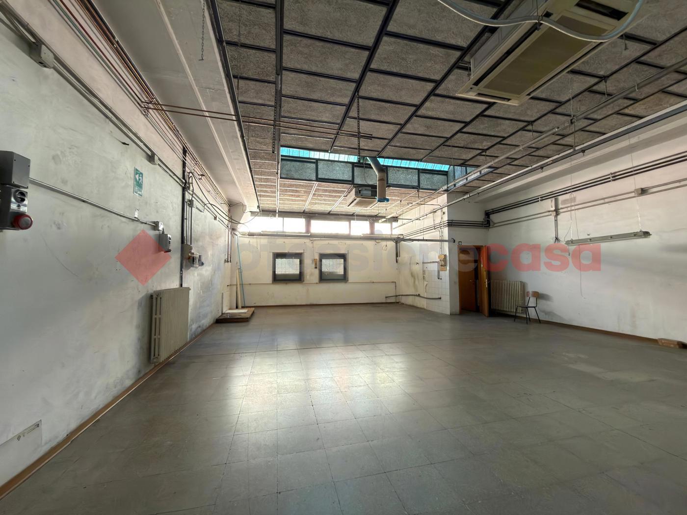 Laboratorio in affitto a Arezzo