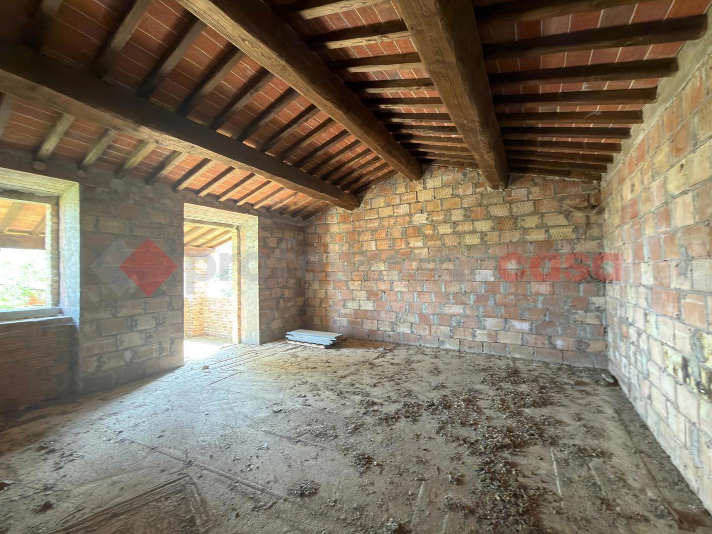 Casa indipendente con giardino a Monte San Savino