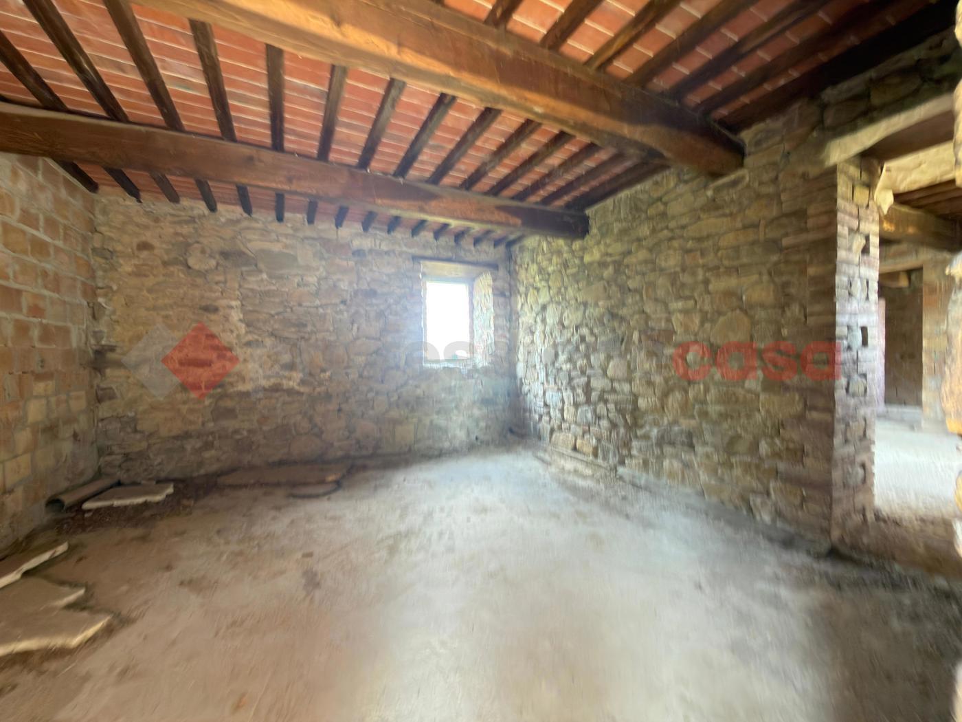 Casa indipendente con giardino a Monte San Savino