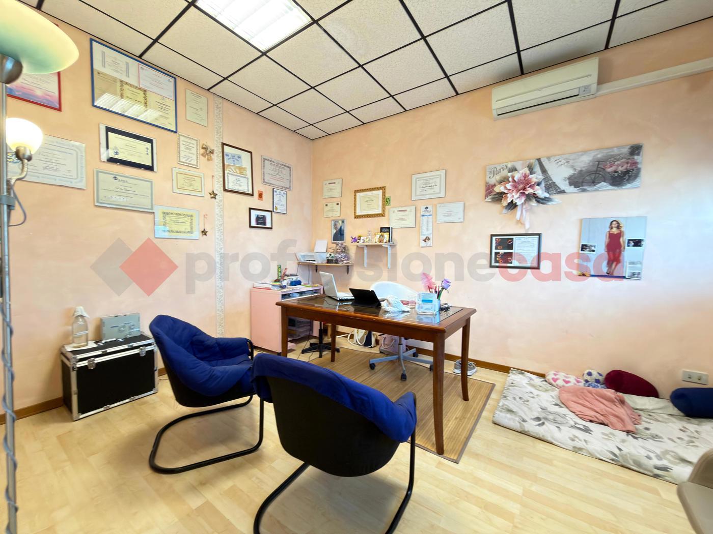Ufficio in vendita a Arezzo
