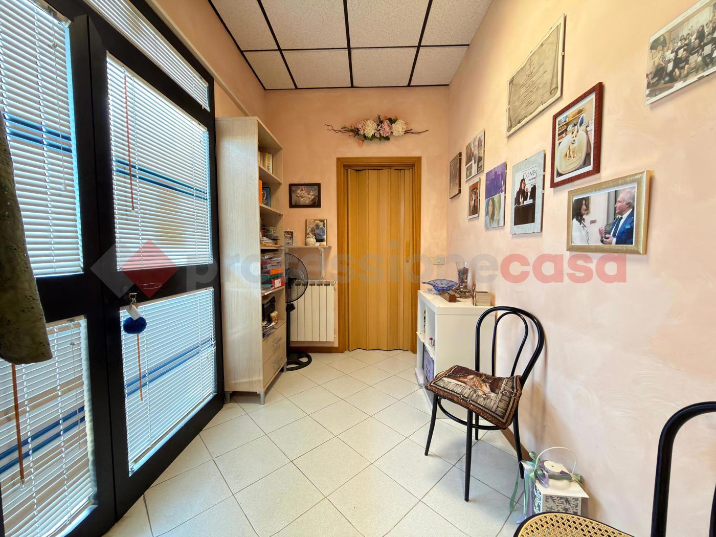 Ufficio in vendita a Arezzo