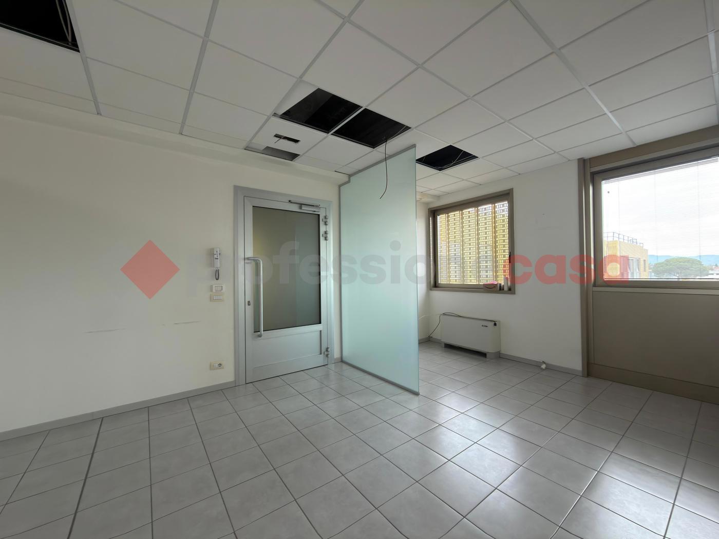 Ufficio in affitto a Arezzo