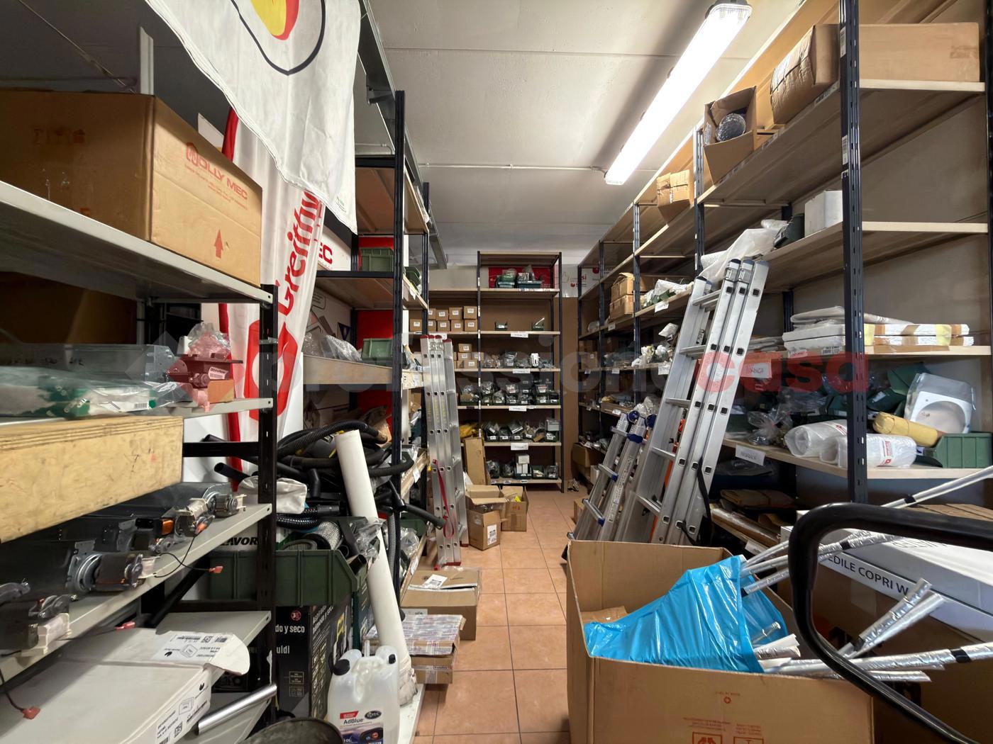 Negozio in vendita a Arezzo