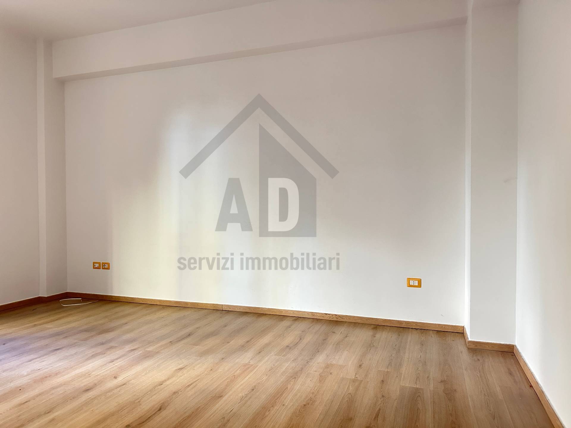 Appartamento in vendita a Cosenza, PIAZZA FERA