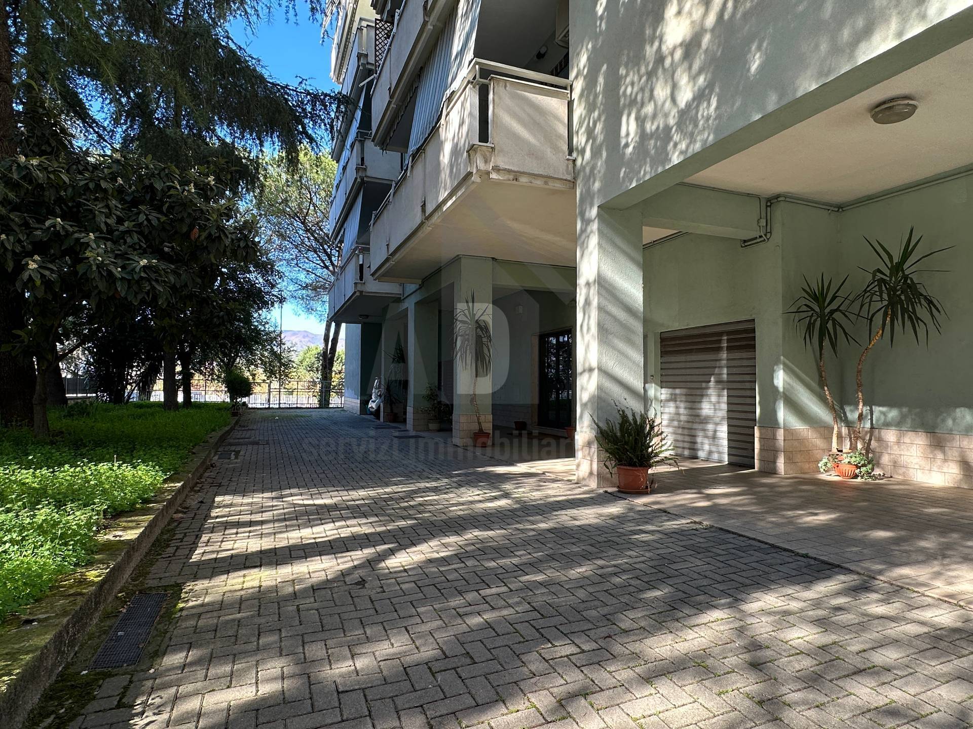 Appartamento in vendita a Cosenza, VIA PANEBIANCO