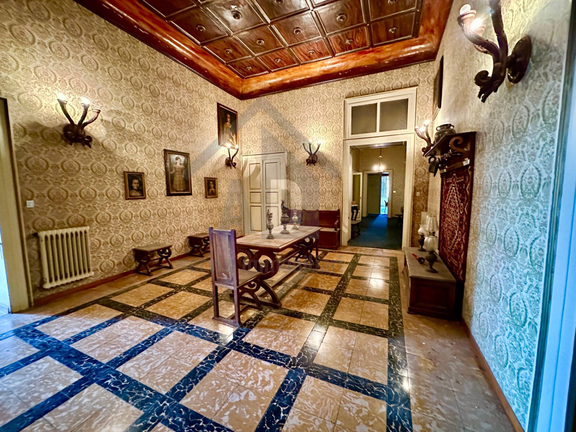 Appartamento in vendita a Cosenza, CENTRO STORICO