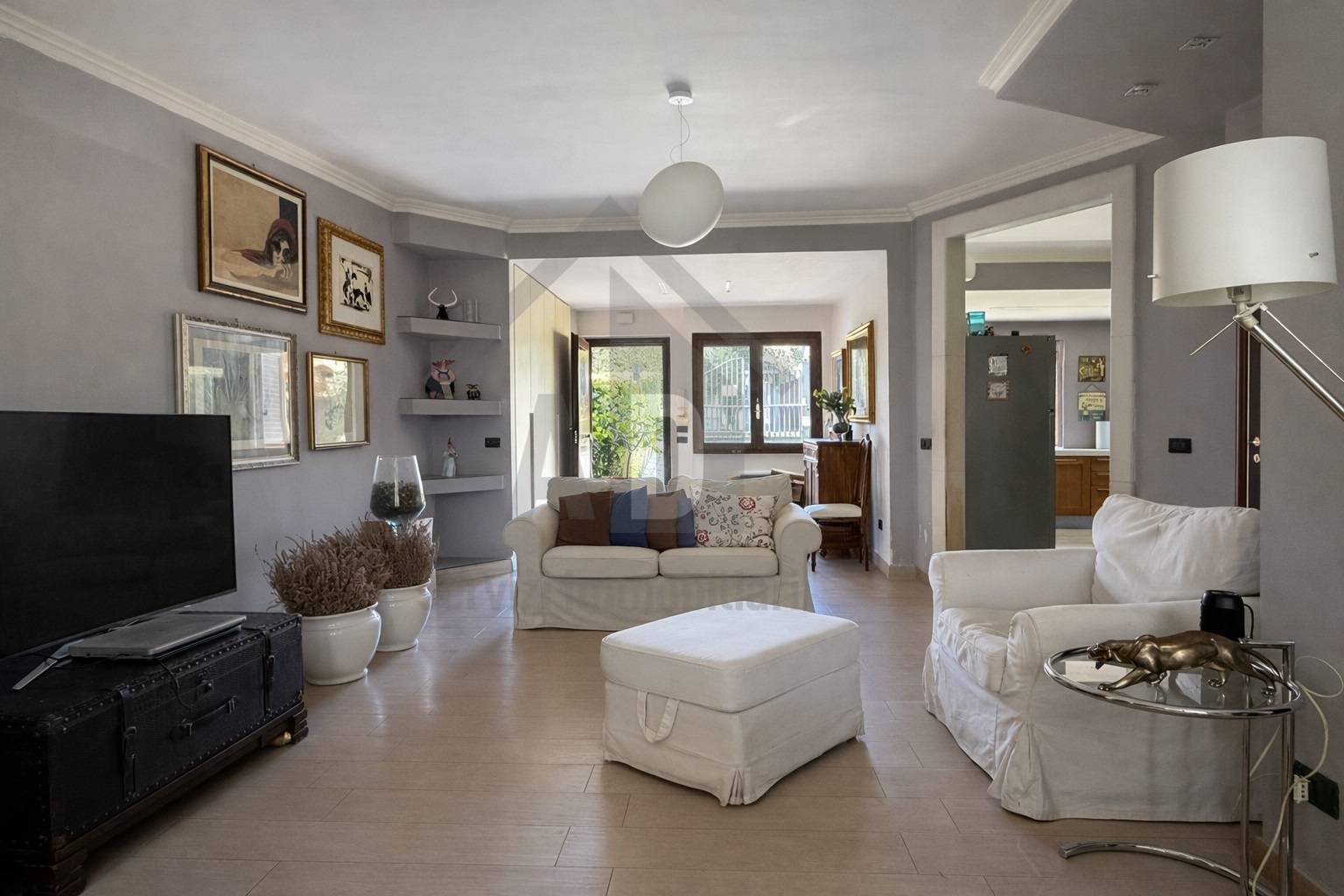 villa bifamiliare in vendita a Castrolibero