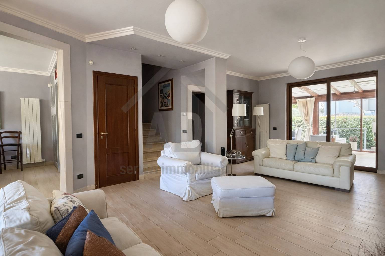 villa bifamiliare in vendita a Castrolibero