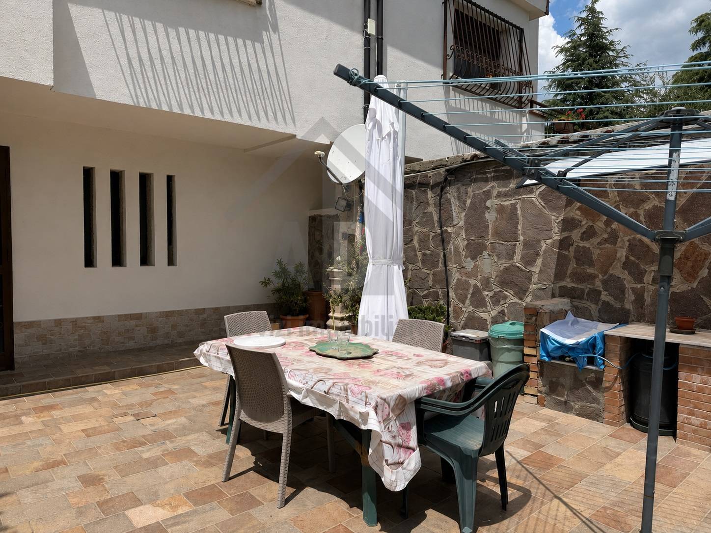 villa bifamiliare in vendita a Mendicino