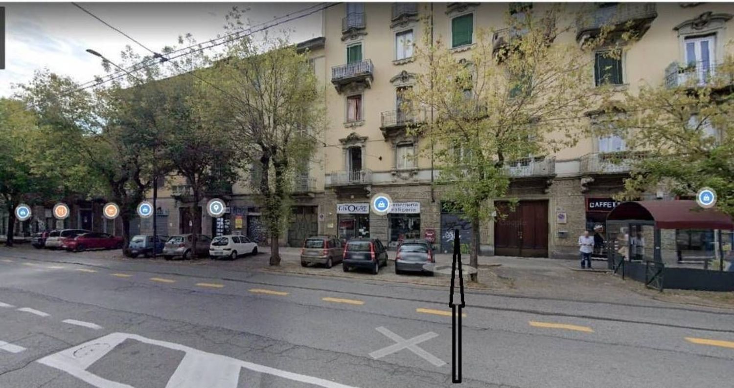 Locale commerciale in vendita in corso belgio 52, Torino