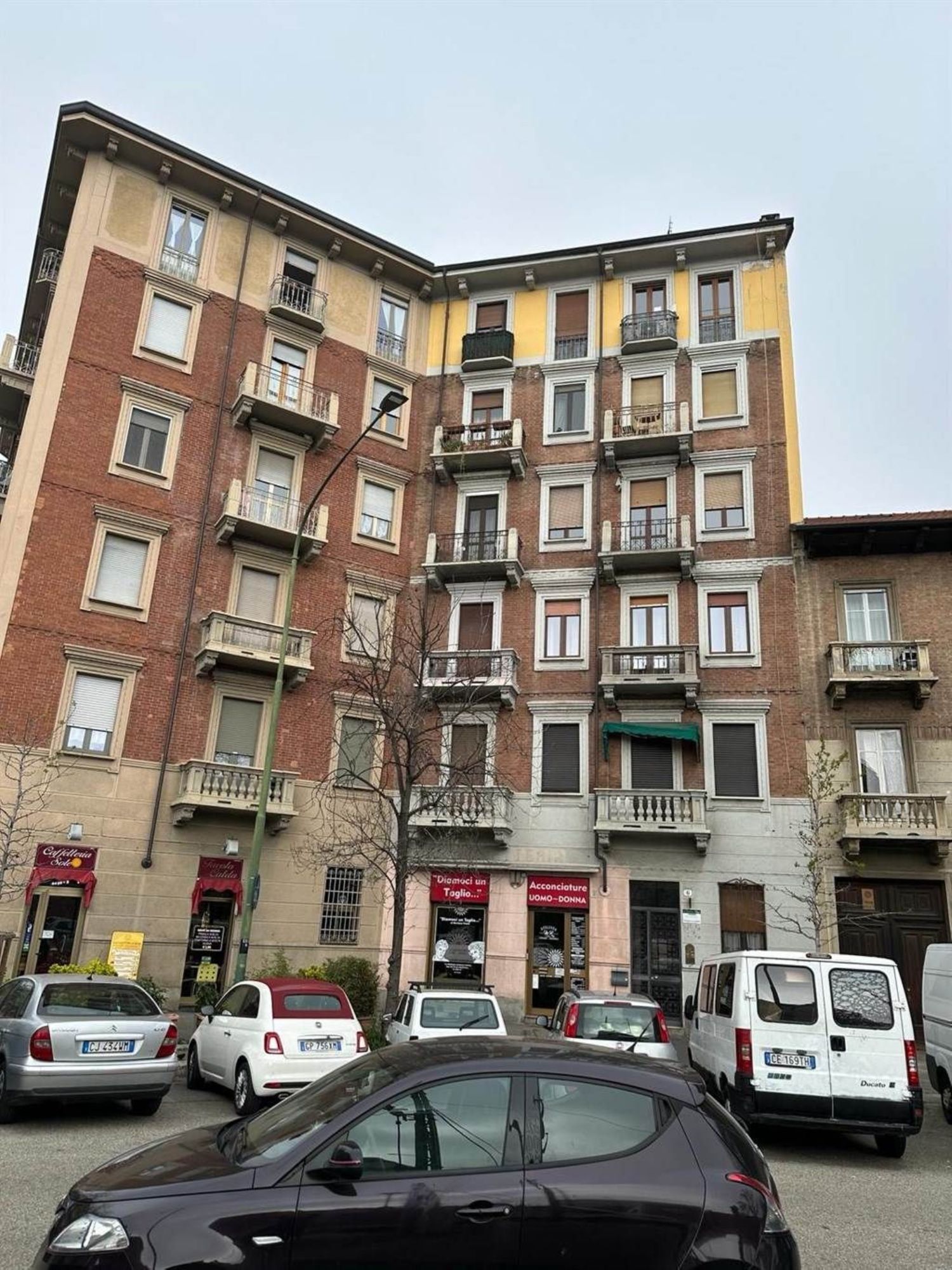 Trilocale in vendita in piazza carlo giacomini 6, Torino