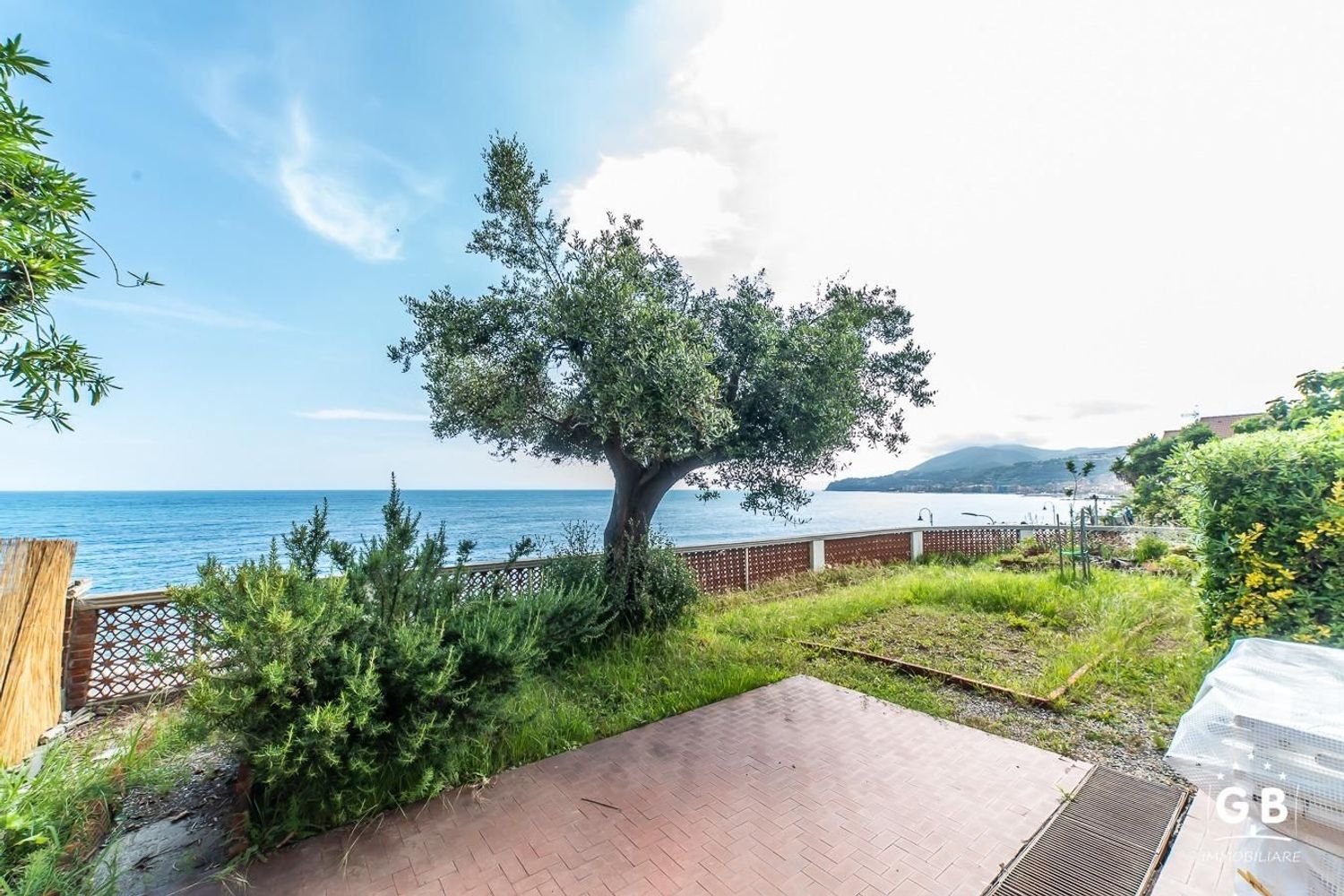 Bilocale vista mare in via enrico fermi 2, Cogoleto