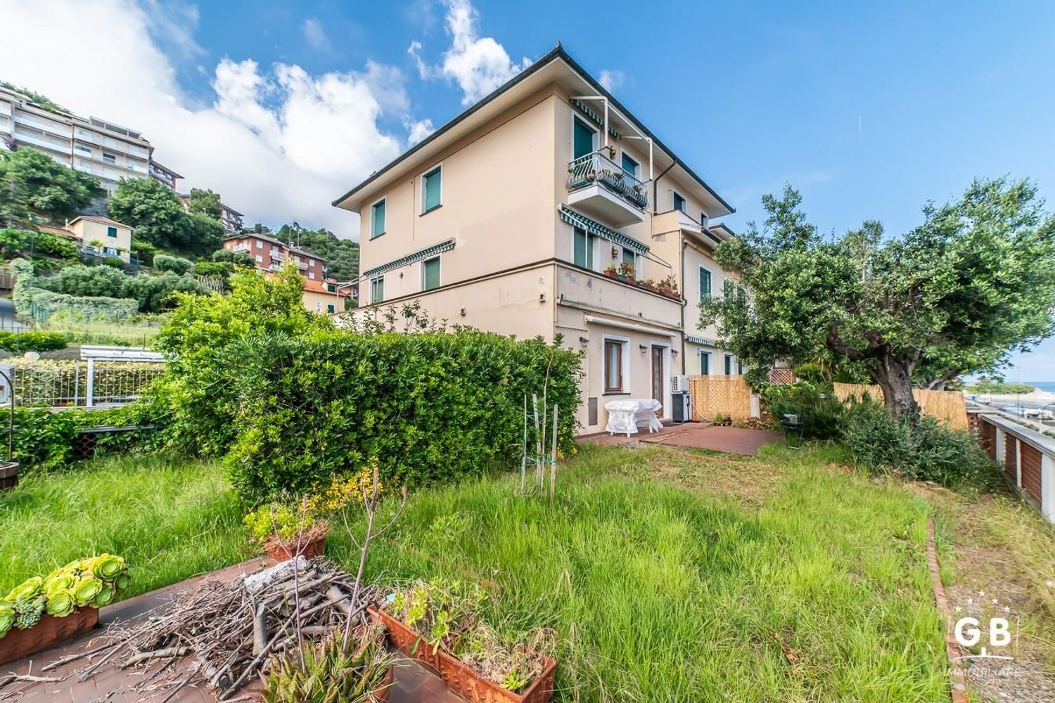 Bilocale vista mare in via enrico fermi 2, Cogoleto