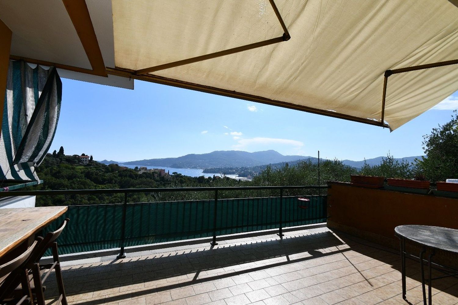 Attico in vendita in via via cornice di sant'ambrogio 177, Zoagli