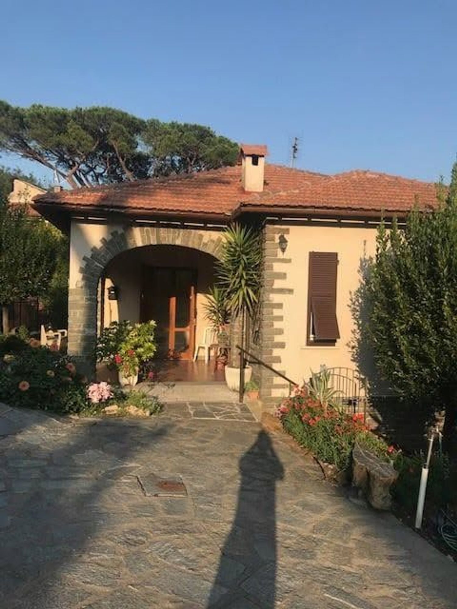 Villa vista mare in via via san lorenzo 23, Leivi