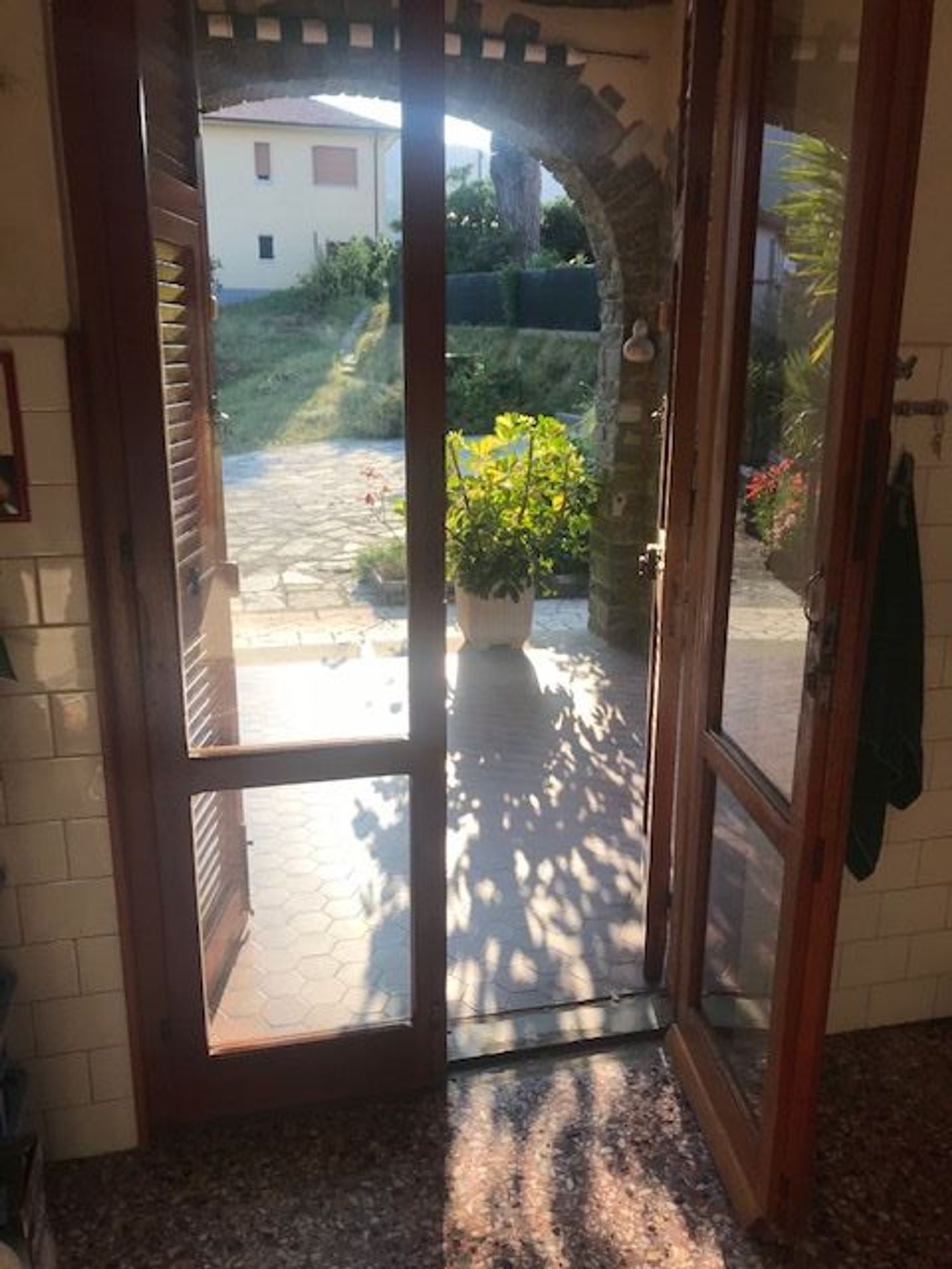 Villa vista mare in via via san lorenzo 13, Leivi