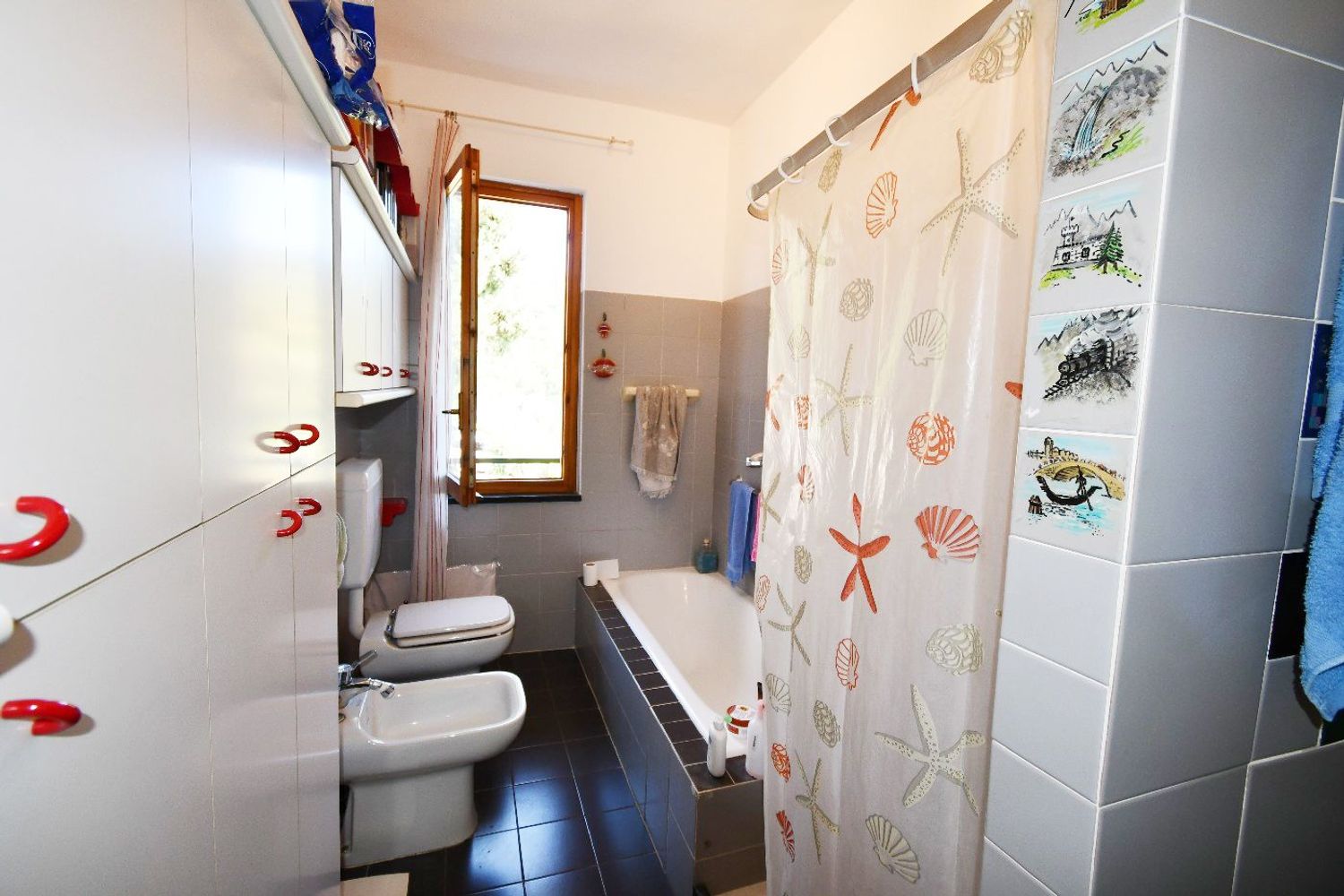 Villa in vendita in via via cornice di sant'ambrogio 99, Zoagli
