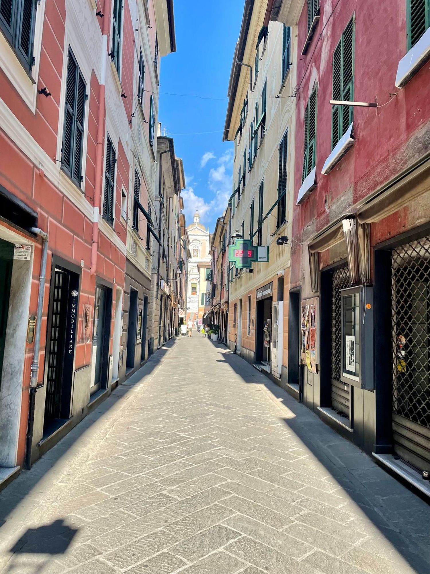 Locale commerciale in affitto in via via roma 91, Lavagna