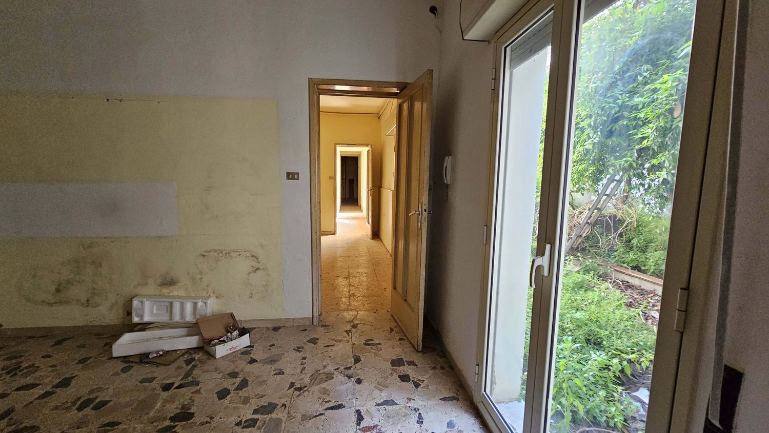 Villa in vendita in via dell'acate 42, Vittoria