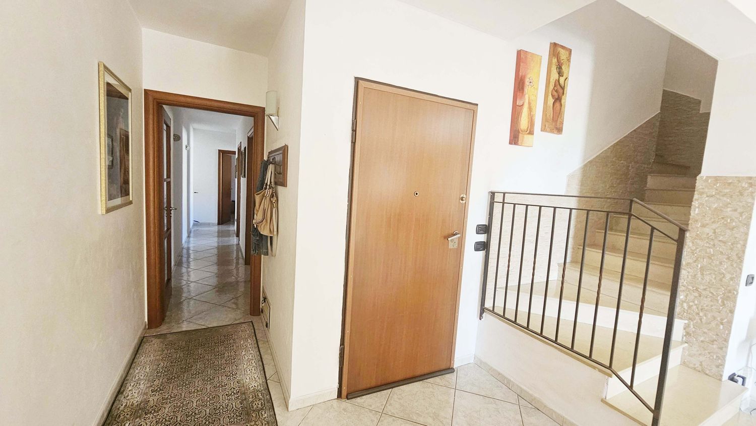 Appartamento in vendita in via paolo castelli 0, Vittoria