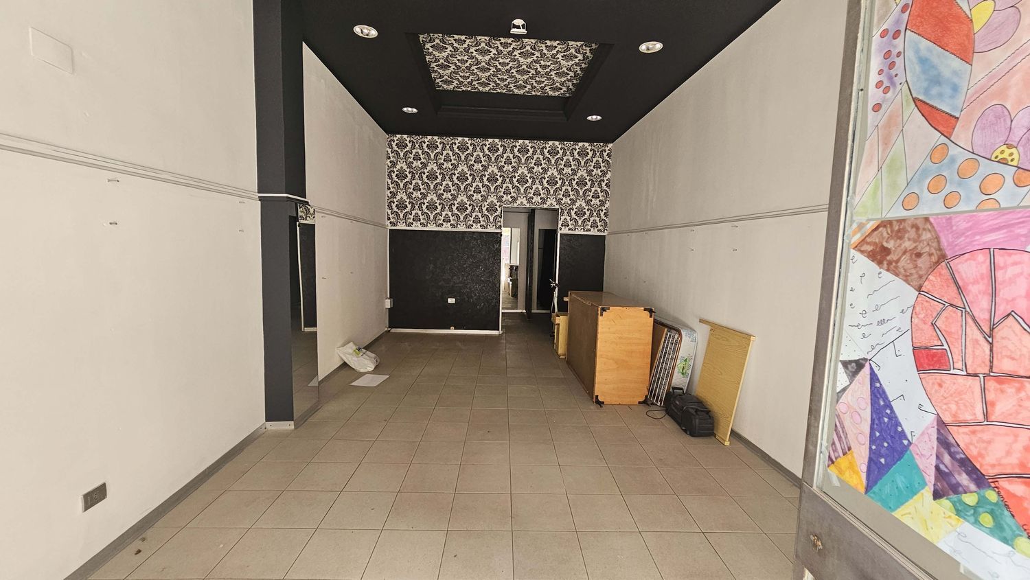 Locale commerciale in vendita in via cavour 0, Vittoria