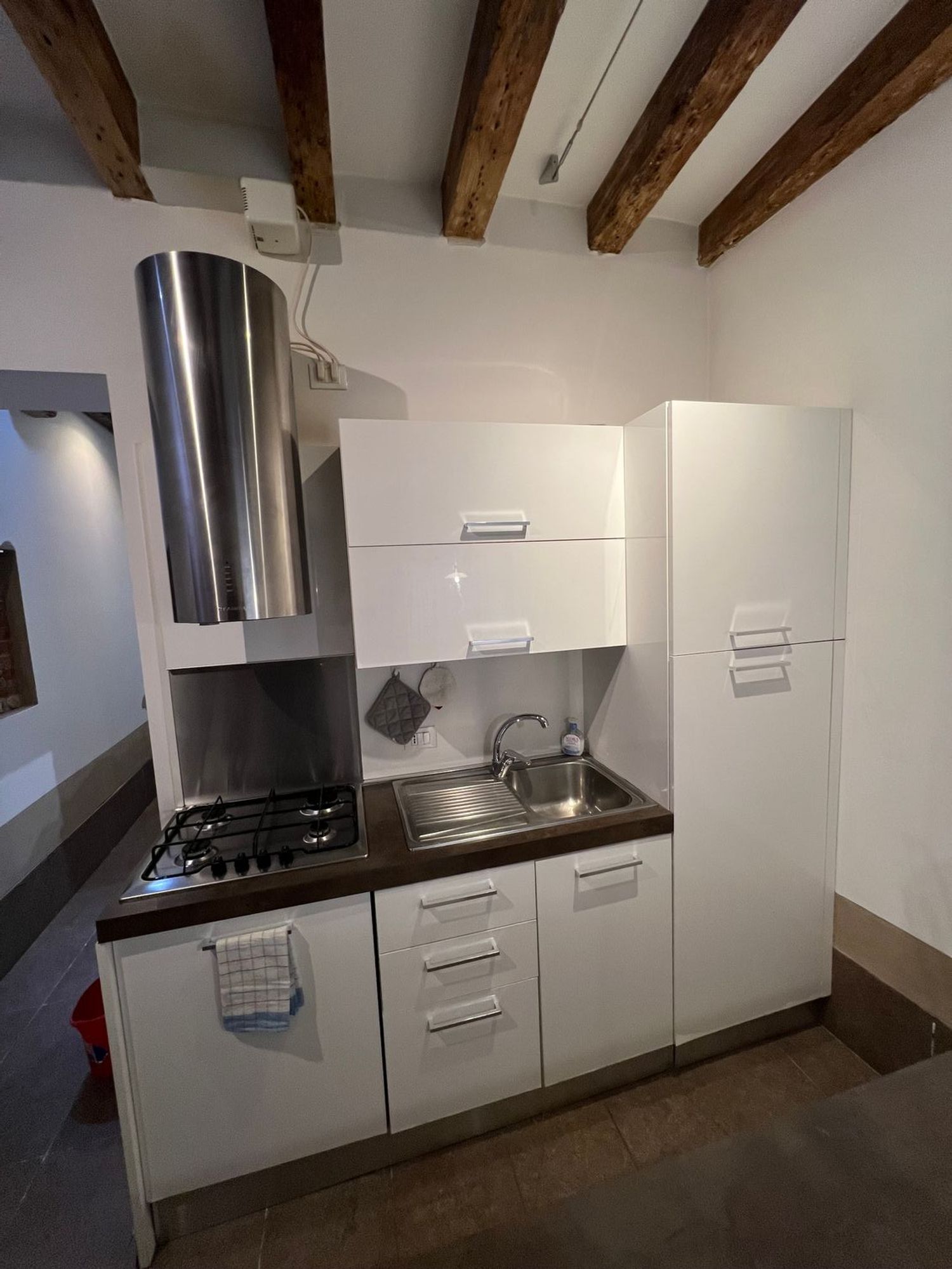 Quadrilocale in vendita in ramo primo de la pegola 2310, Venezia