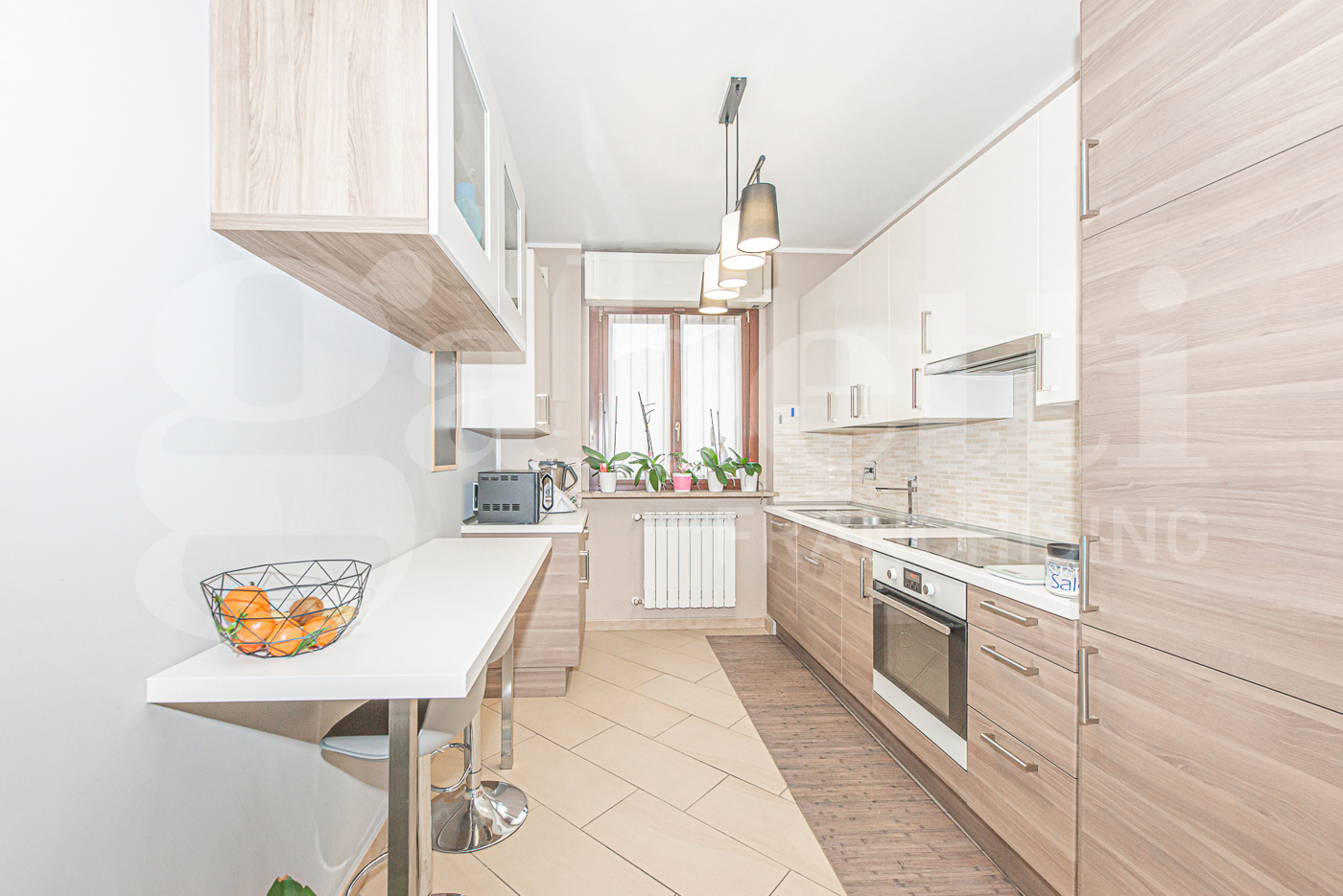 Trilocale con box a Rivoli