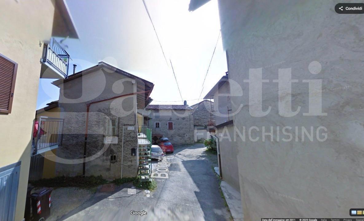 Rustico da ristrutturare a Giaveno