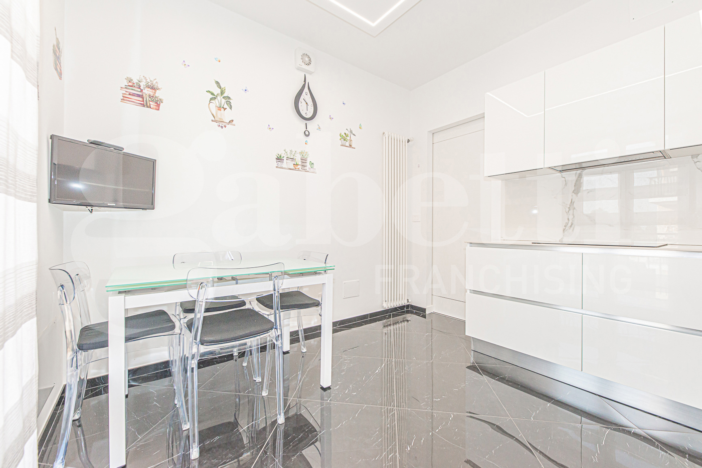 Quadrilocale con box doppio a Rivoli