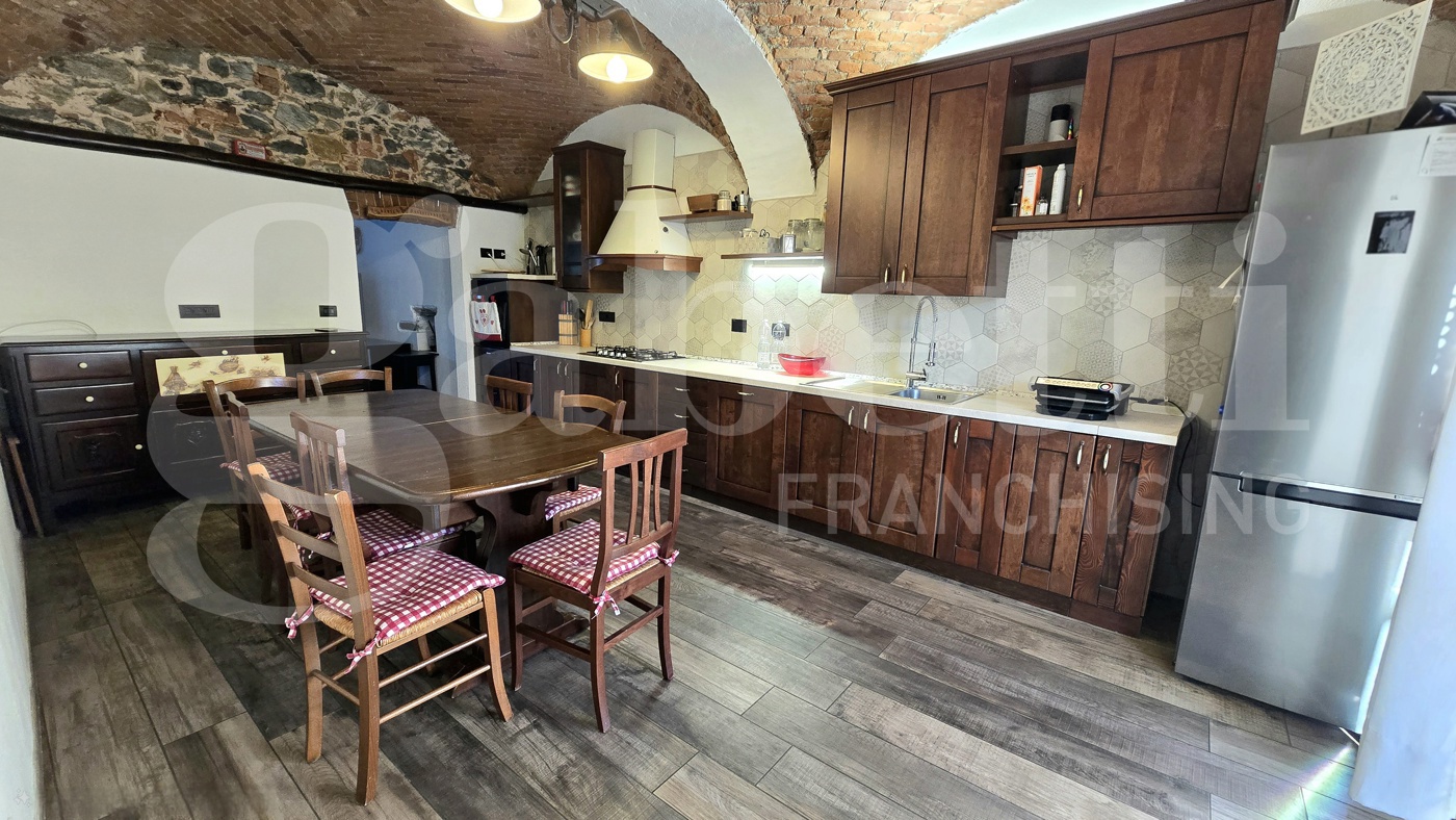 Quadrilocale arredato in affitto a Buttigliera Alta