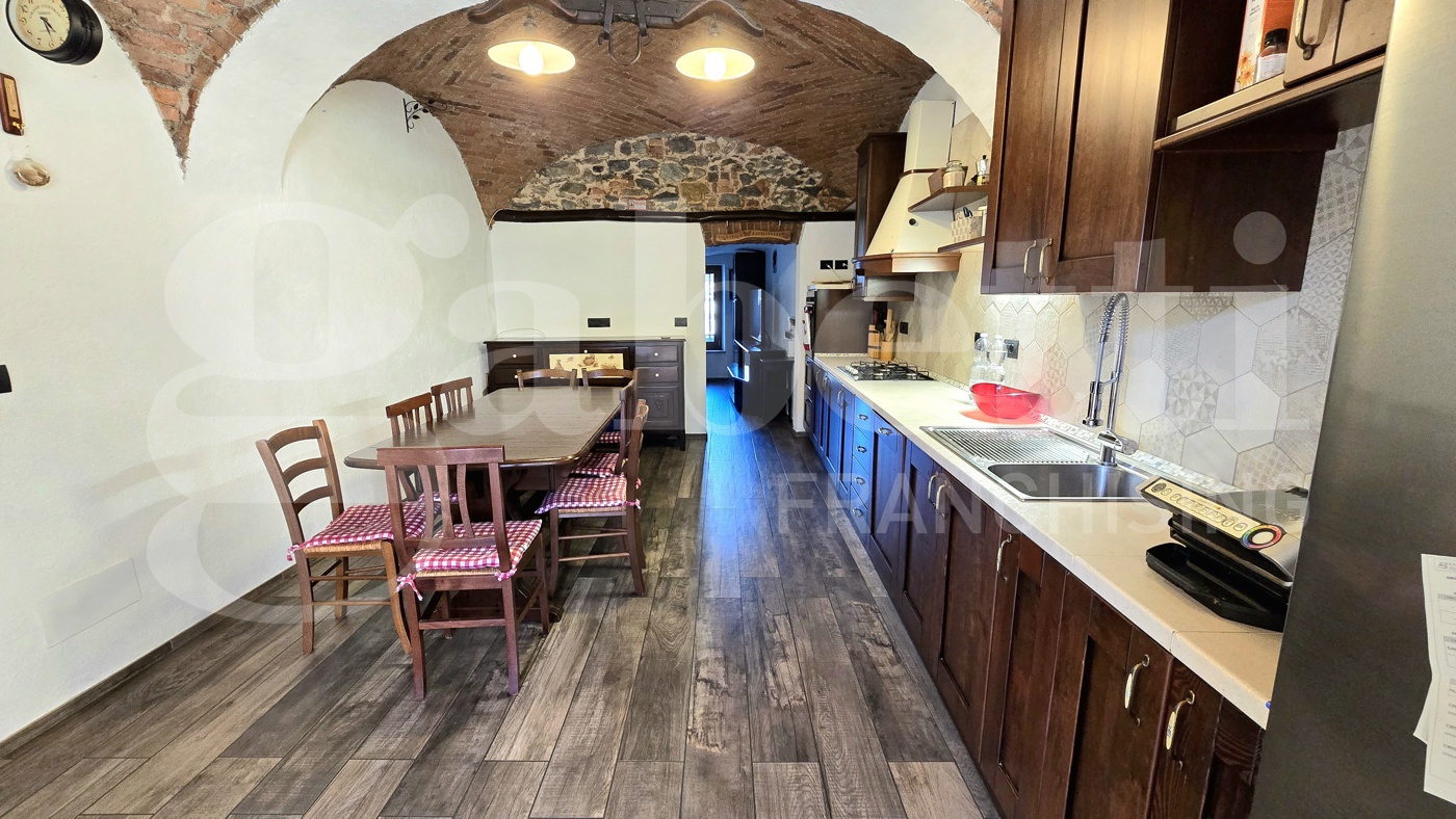 Quadrilocale arredato in affitto a Buttigliera Alta