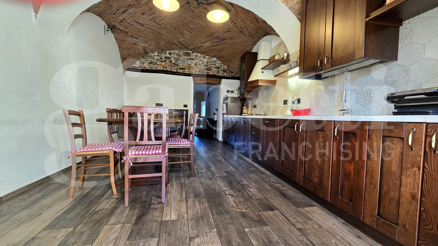 Quadrilocale arredato in affitto a Buttigliera Alta