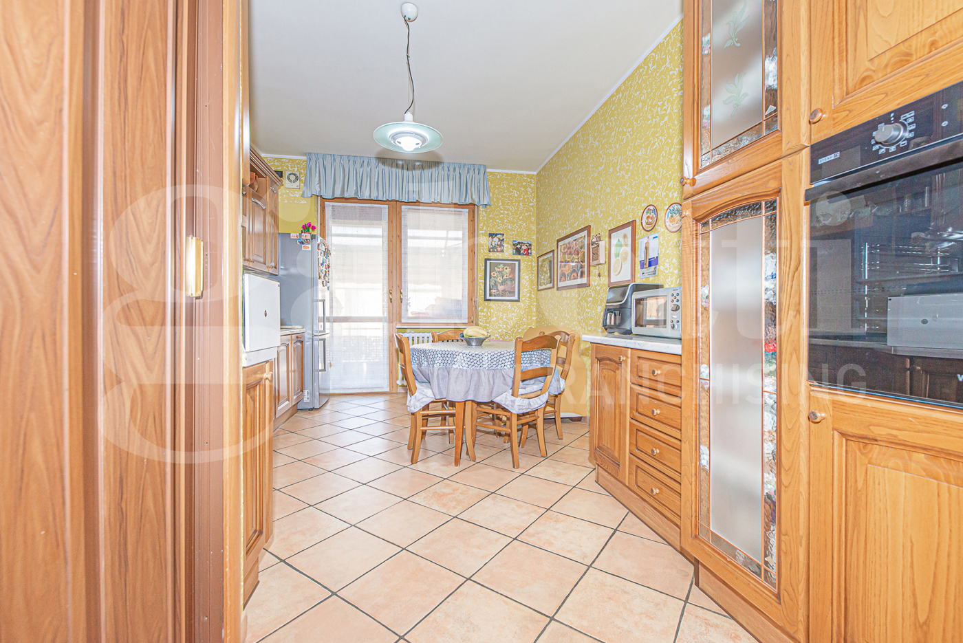 Appartamento con box a Rivoli