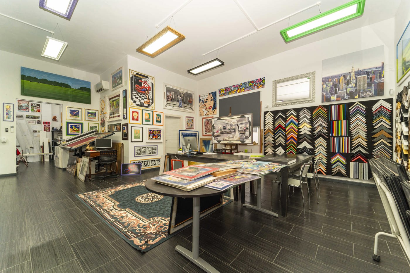 Negozio in affitto a Rosta