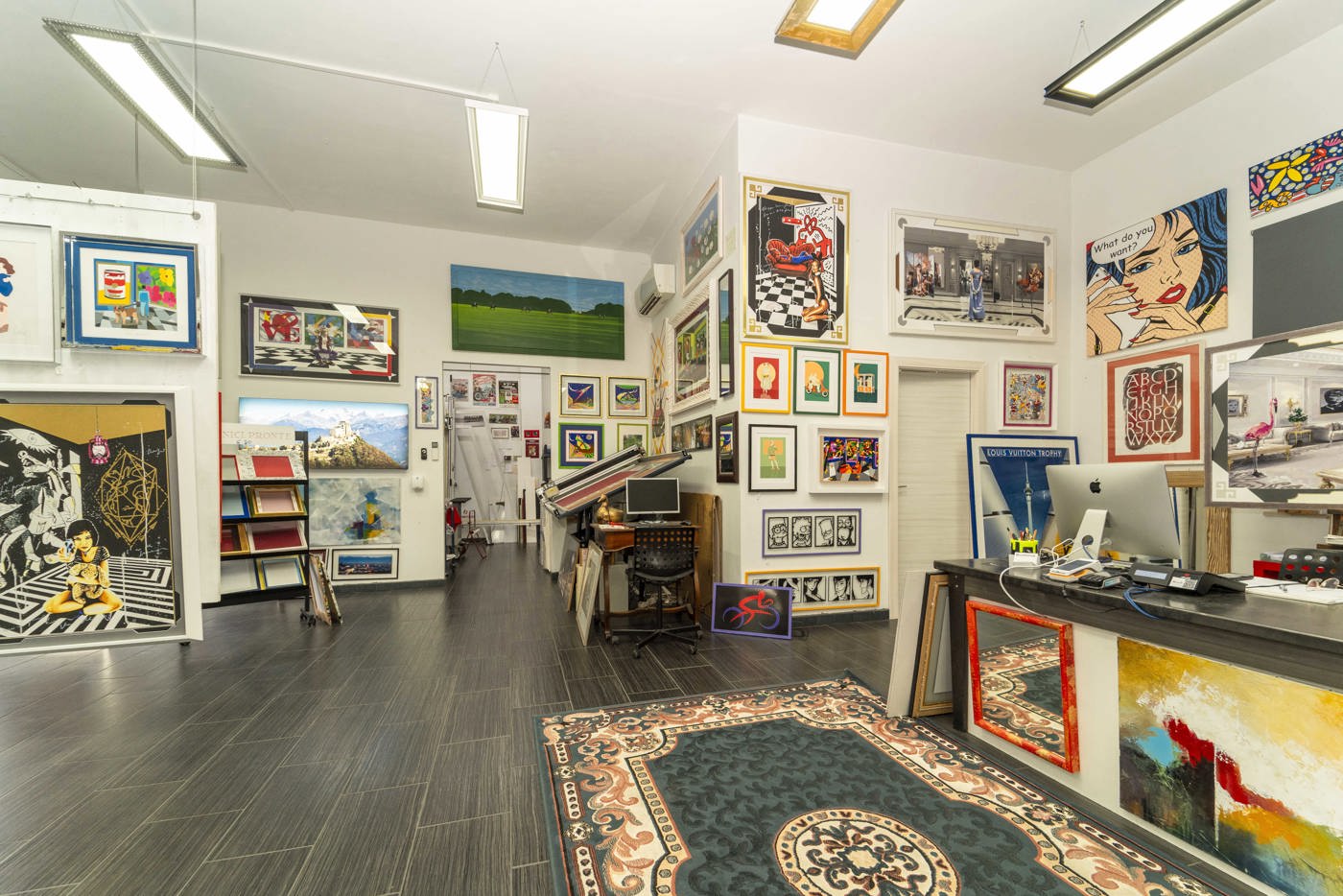 Negozio in affitto a Rosta