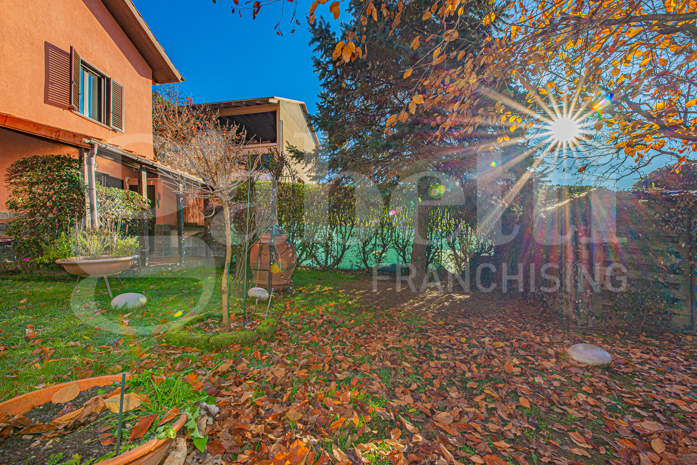 Villa con giardino a Trana