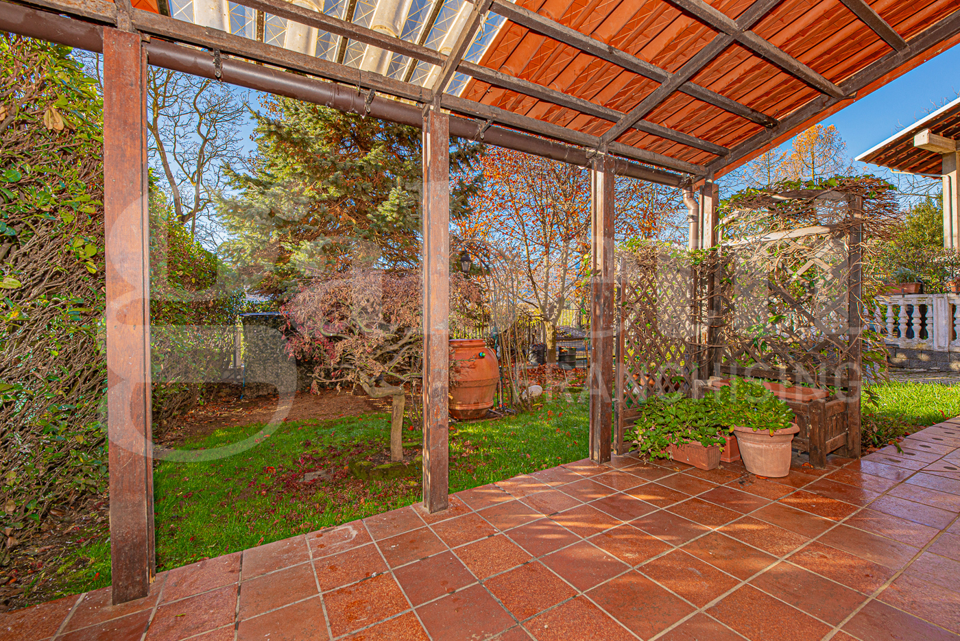 Villa con giardino a Trana