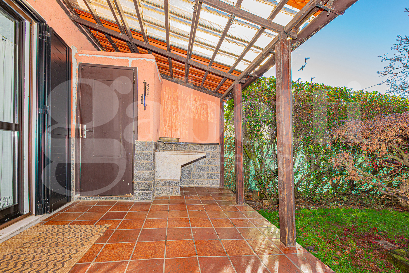 Villa con giardino a Trana