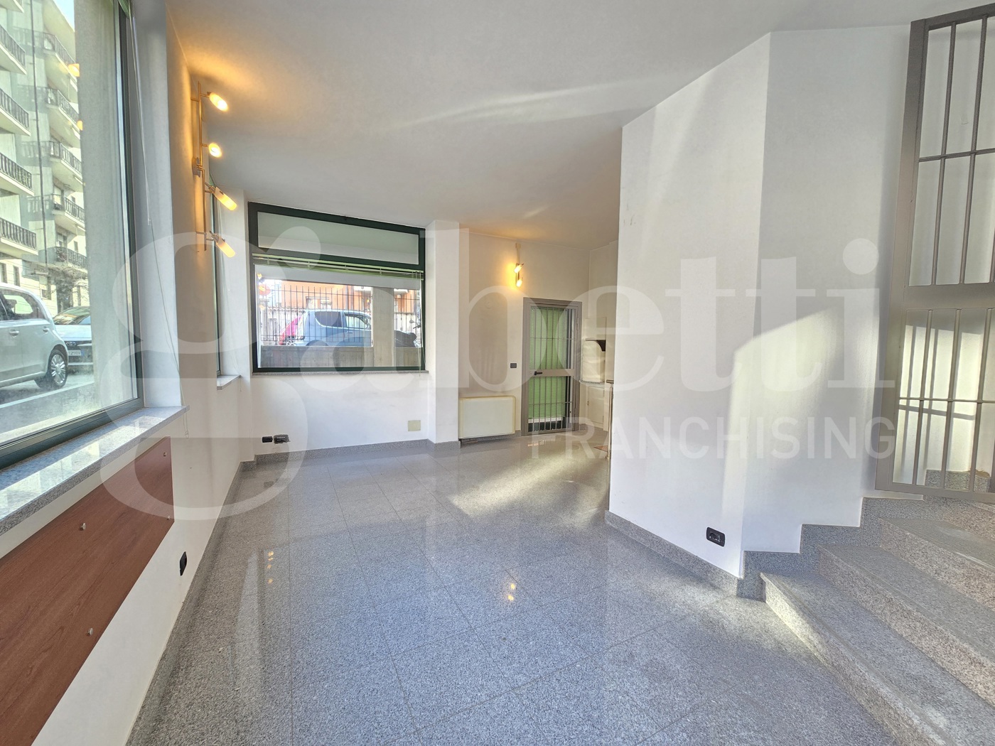 Negozio in vendita a Rivoli