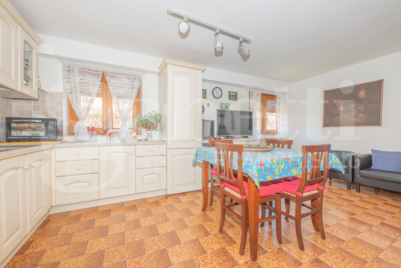 Villa Bifamiliare con giardino a Sangano