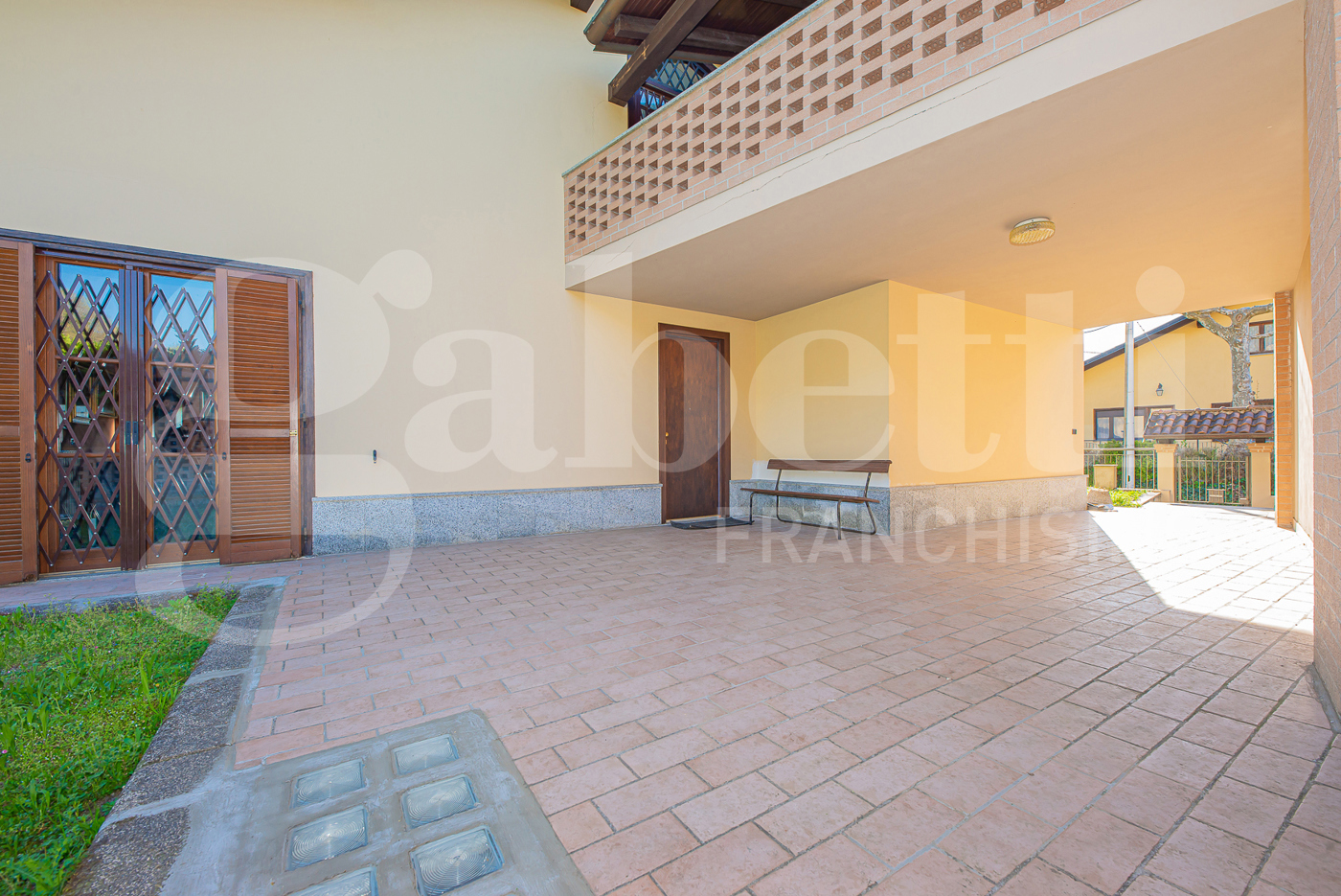 Villa con giardino a Avigliana