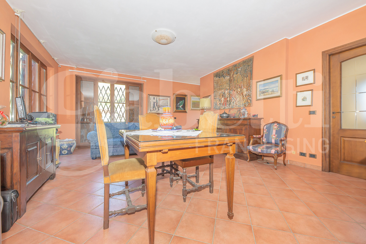Villa con giardino a Avigliana