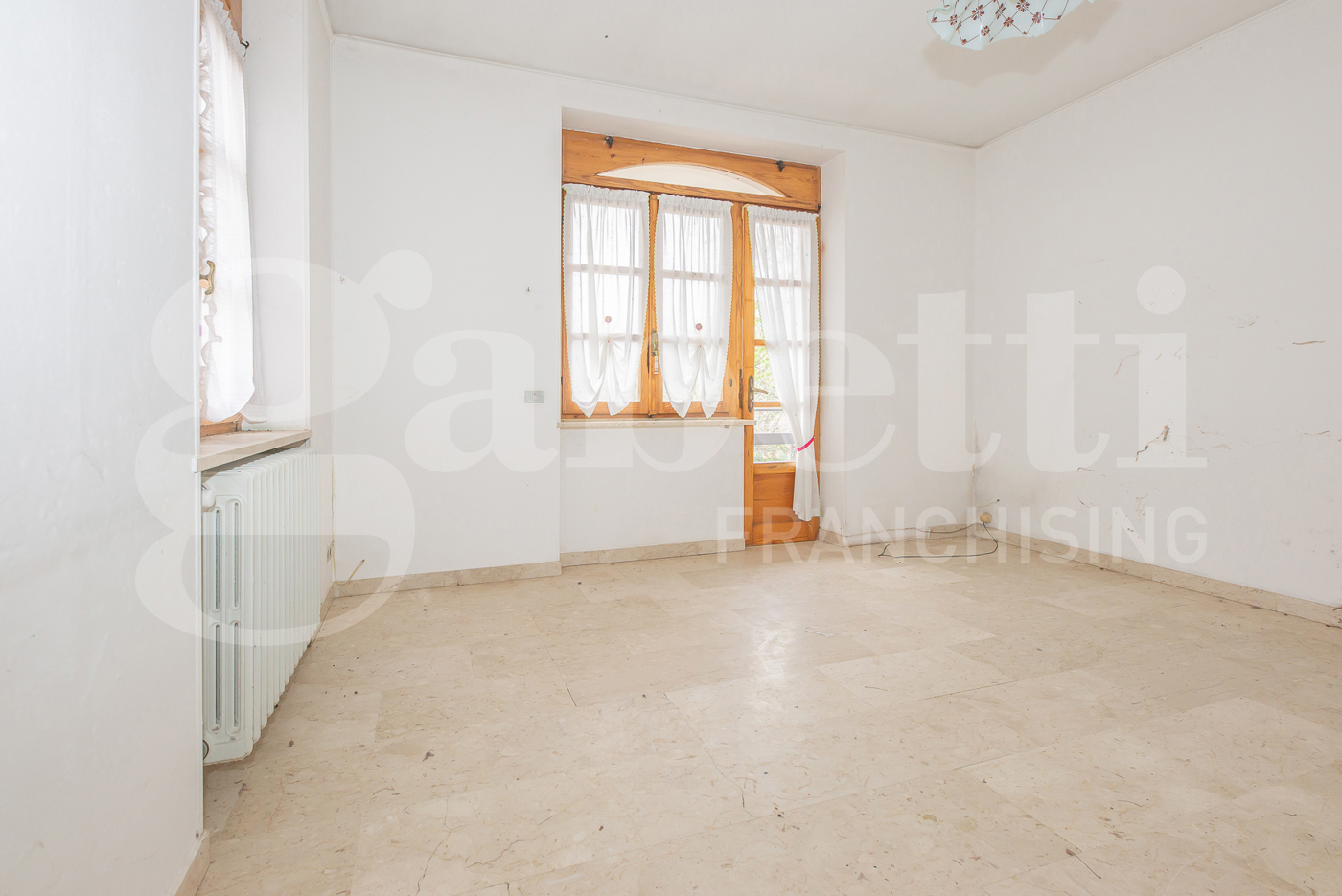 Quadrilocale da ristrutturare a Giaveno