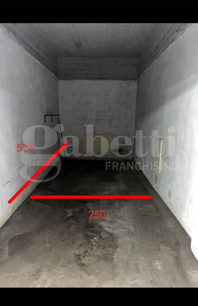 Box/Garage 14mq in affitto a Rivoli