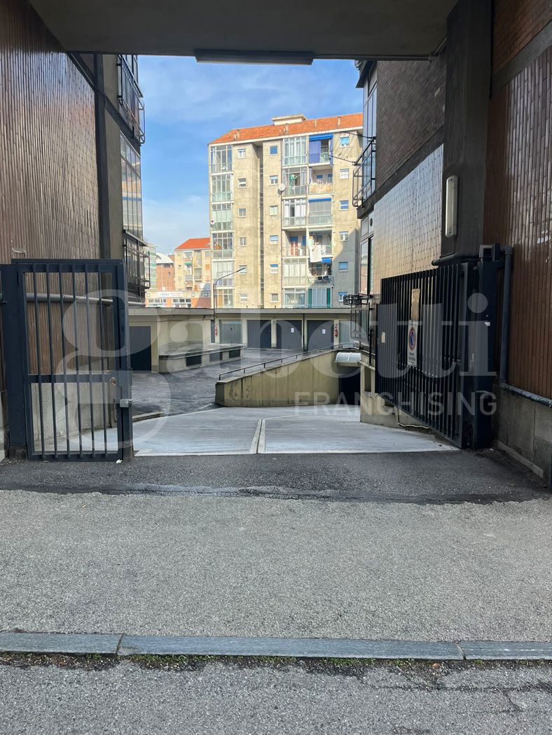 Box/Garage 14mq in affitto a Rivoli