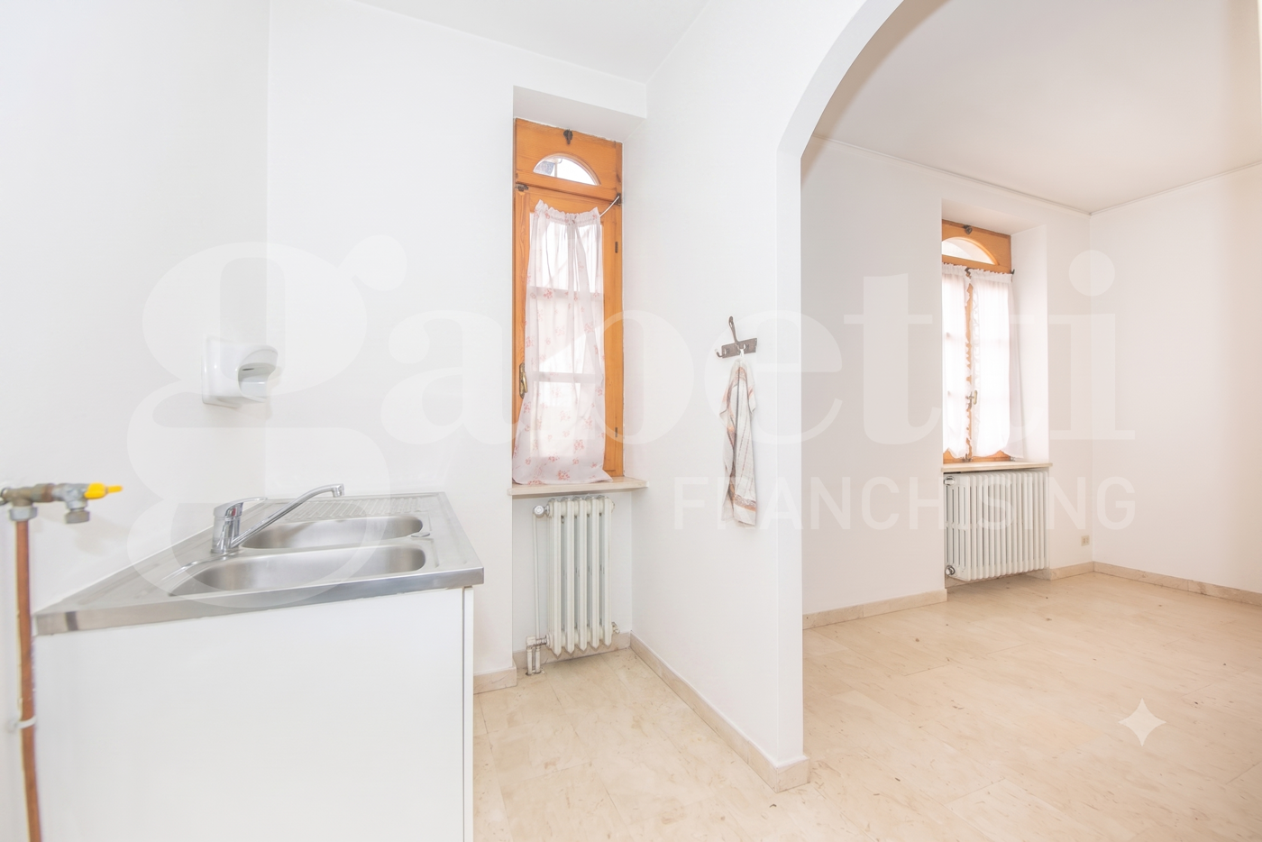 Stabile/Palazzo in vendita a Giaveno