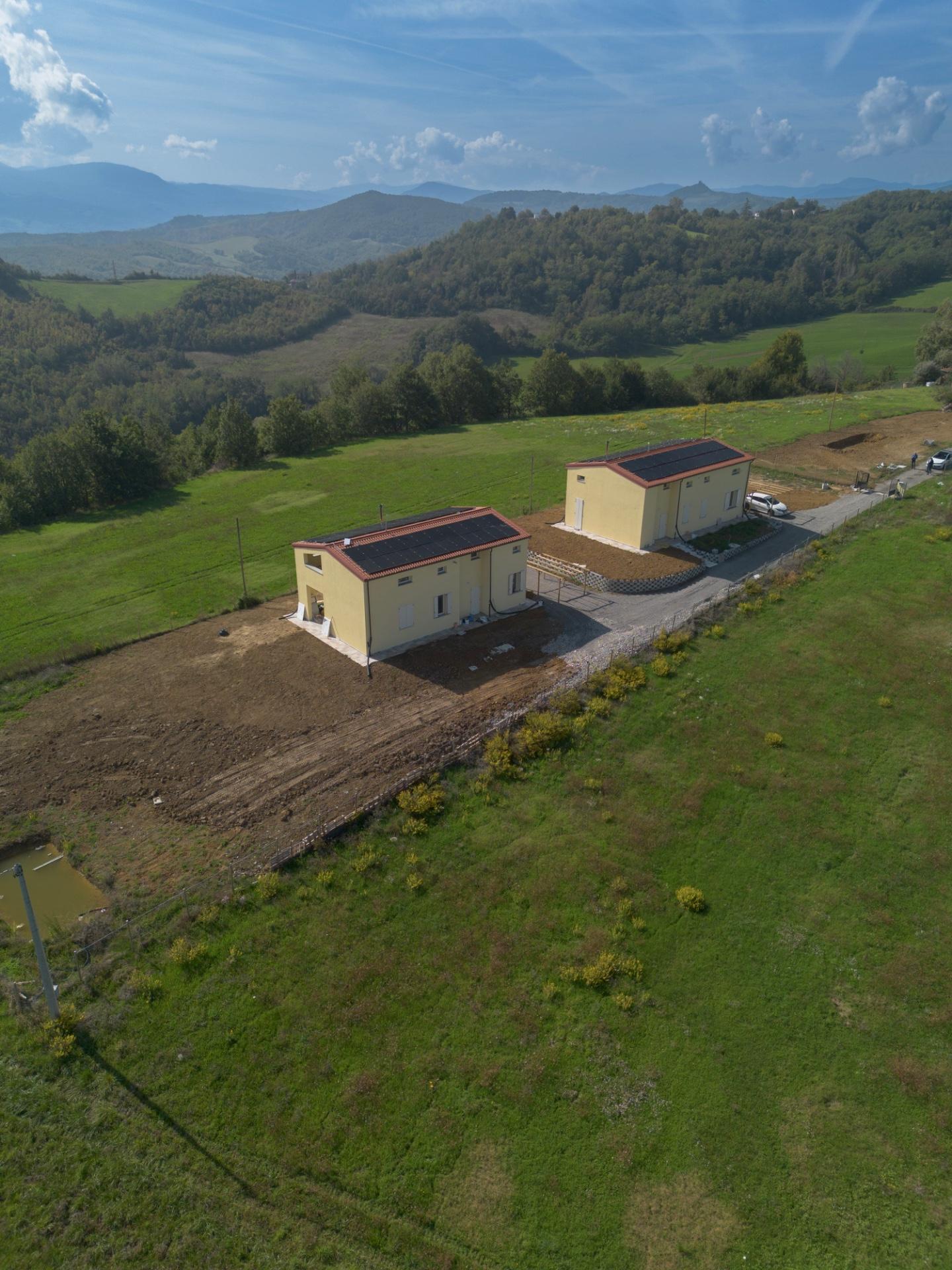 Casa indipendente con giardino, Medesano miano